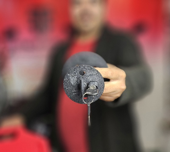 تصویر از بست گالن FTF رگلاژی 5 لیتری زیباسازان با قفل فایل